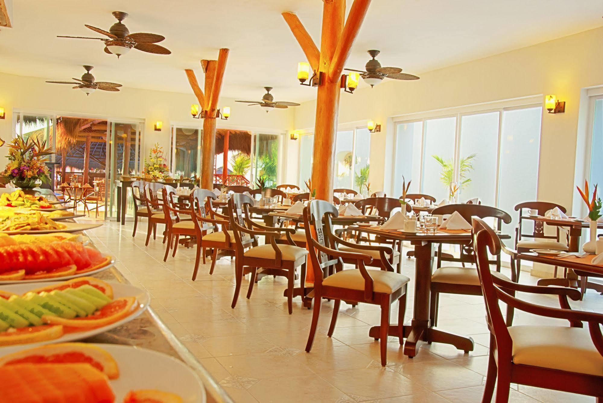 Hidden Beach Resort Au Naturel Adults Only Catamaran, Cenote & More Inclusive Akumal Buitenkant foto